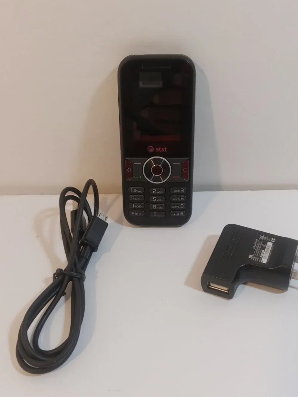 AT&T Cell Phone Huawei U2800A Prepaid Go Phone Black Bar Style 64GB SIM Card